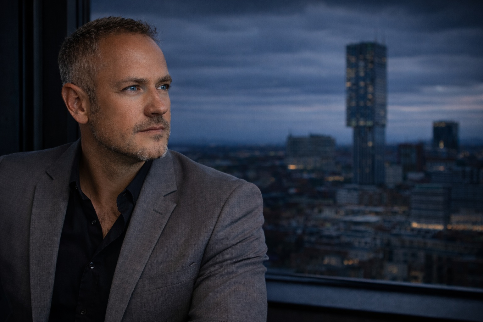 Chris Lomax portrait